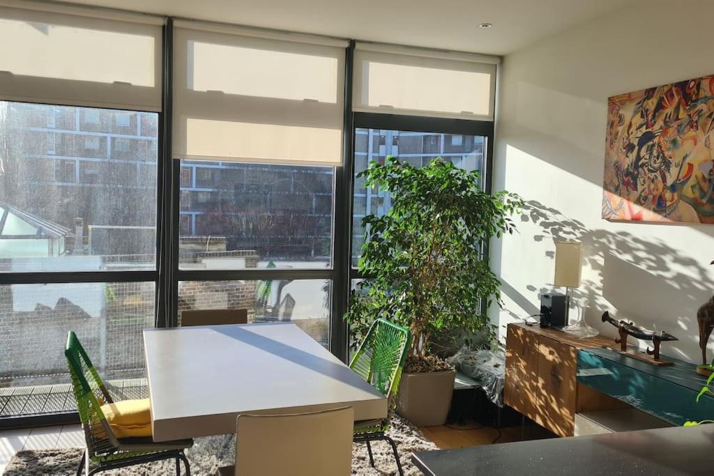 Luxurious Flat Sunny, Quiet, Design, Lift, Balcony Apartment London Luaran gambar